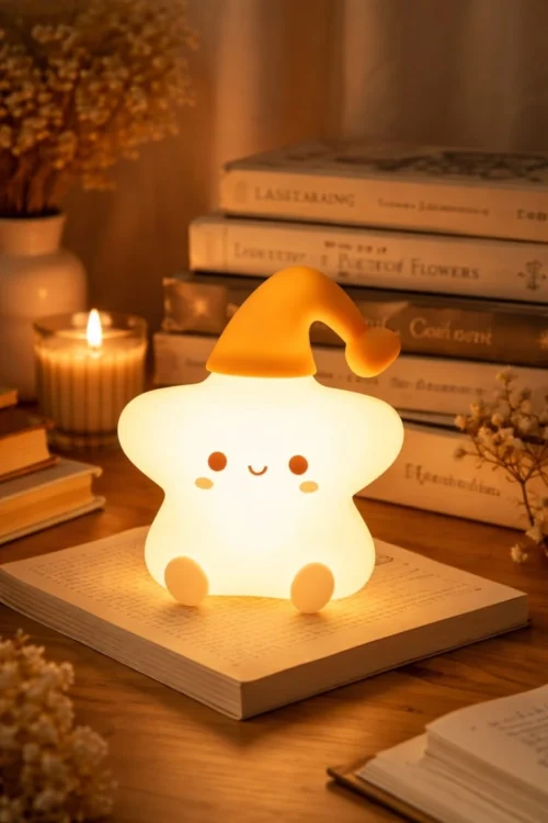 Cute star-shaped LED car night light with warm glow Cute star-shaped LED car night light with warm glow